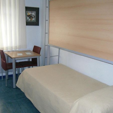 Albergue Inturjoven Huelva Exterior photo